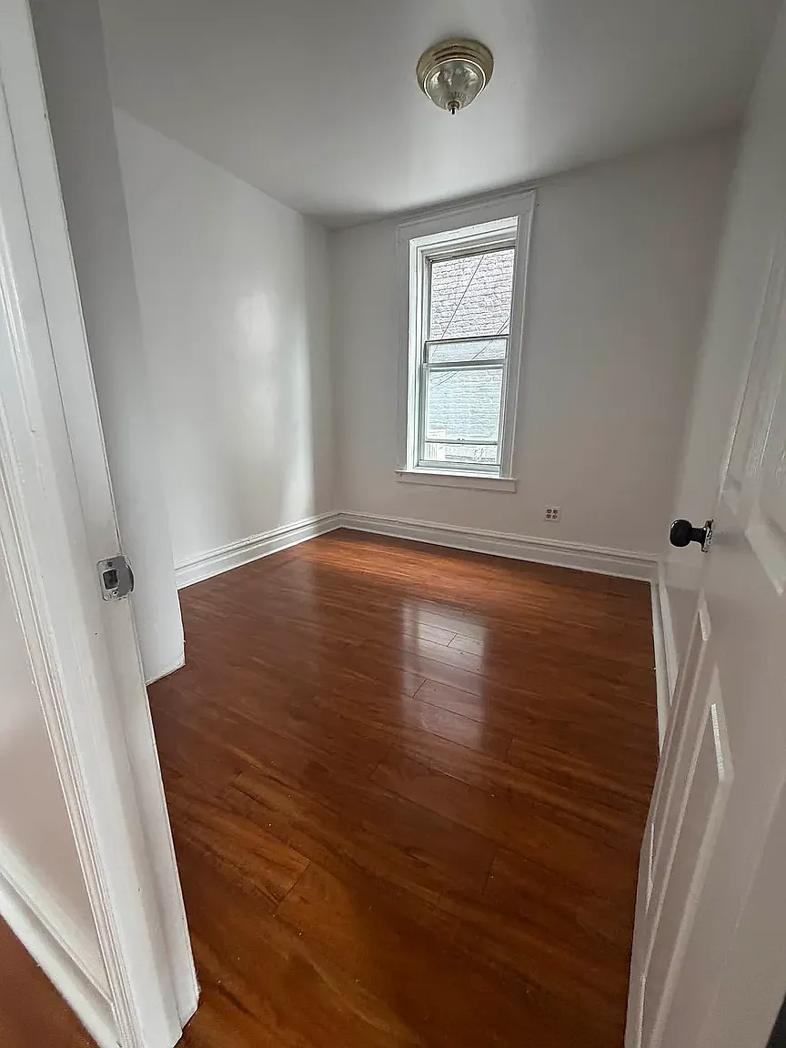 507 41st Street — Photo 3
