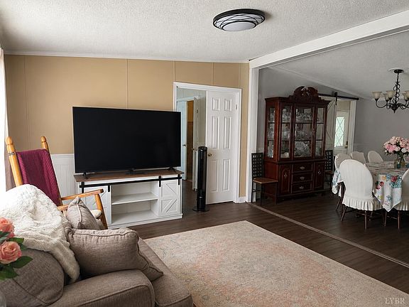 4th image of 2628 Brights Rd
