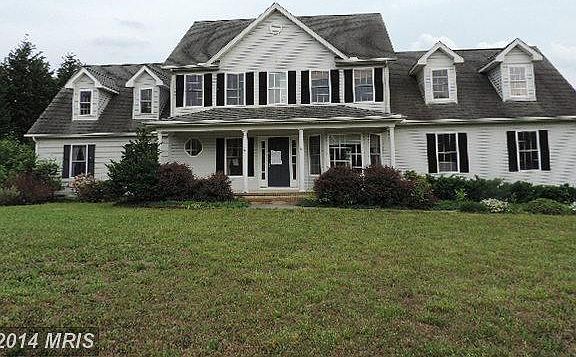 3rd image of 305 Claiborne Fields Dr
