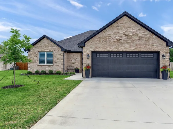 306 Ella St, Whitesboro, TX 76273