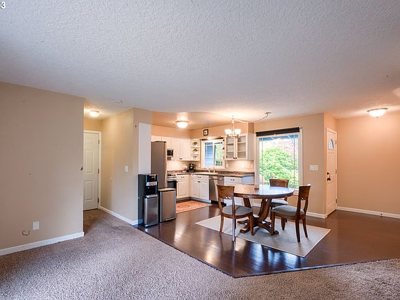 5th image of 14710 NE 10th Ave