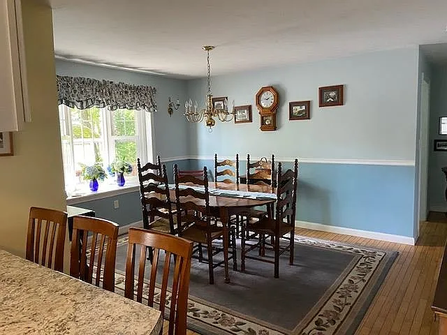 10 Power Ave — Photo 11