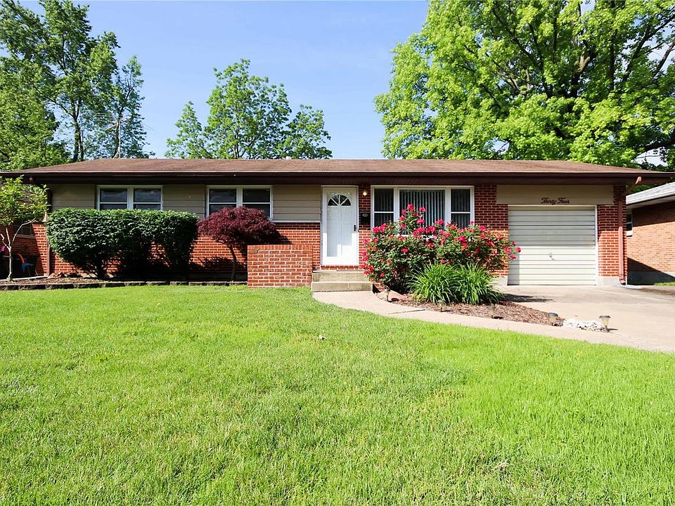 1st image of 34 Flamingo Dr