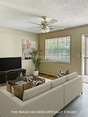 321 W Irvine Ave #F Photo 1