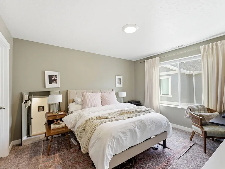1113 E Jack Dr — Photo 12