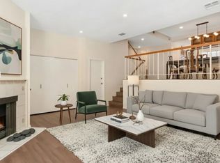 18360 Collins St UNIT E, Los Angeles, CA 91356