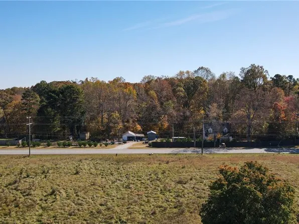3412 Dillon Rd, Jamestown, NC 27282