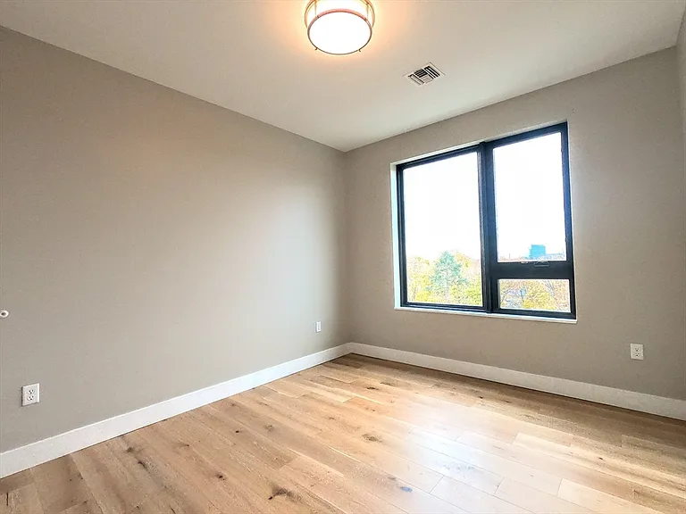 70 Leo M Birmingham Pkwy #508 — Photo 28