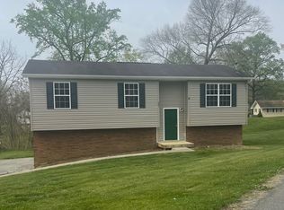 201 Kimberly Dr, Kingsport, TN 37663