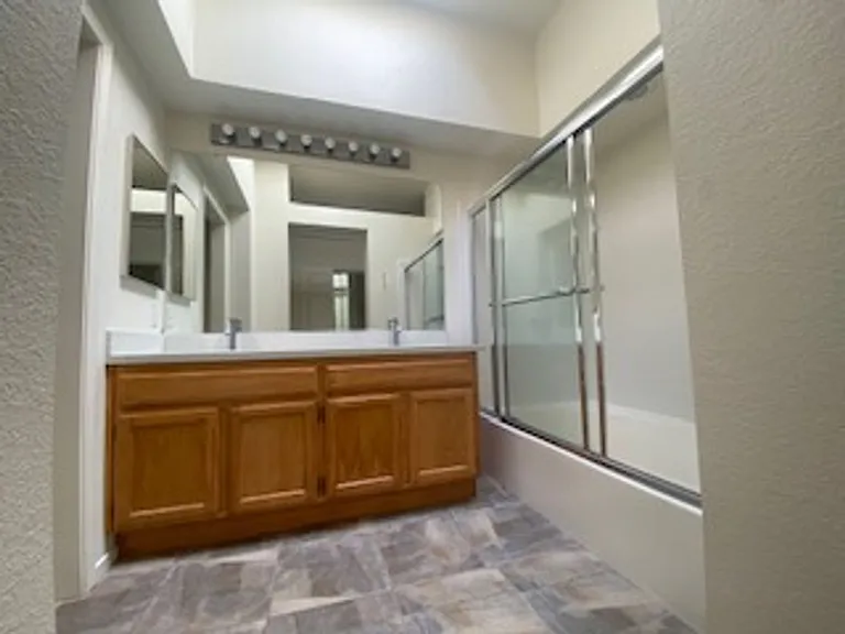 293 Scotts Valley — Photo 5