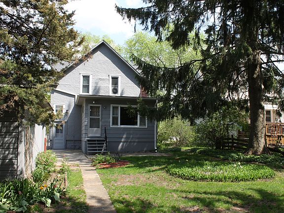 3rd image of 725 N 10th St
