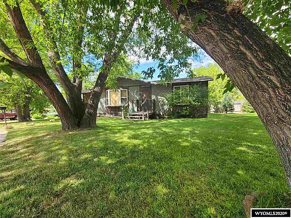 2nd image of 340 Hobbit Hole Dr