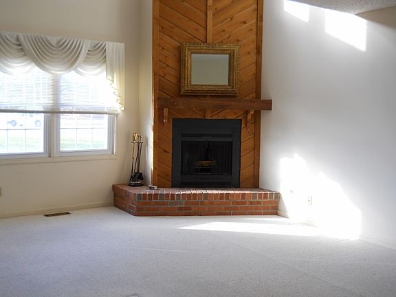 4th image of 616 Kingswood Dr