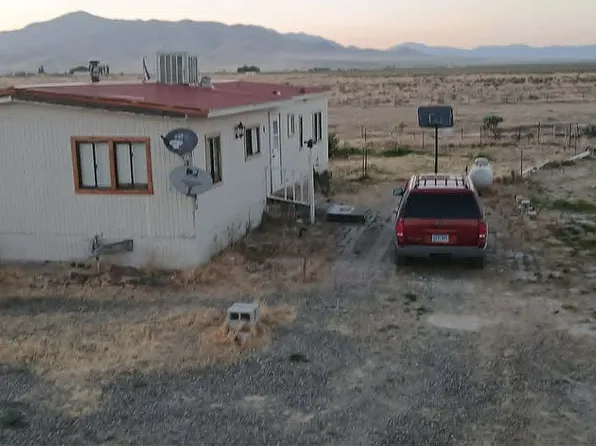 4050 Flintlock Dr, Winnemucca, NV 89445