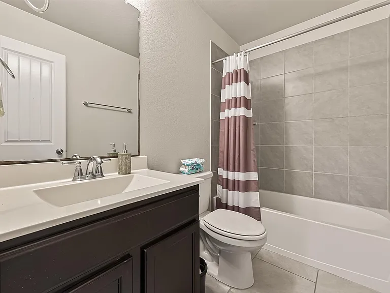 18306 Pelham Hollow Trl — Photo 24
