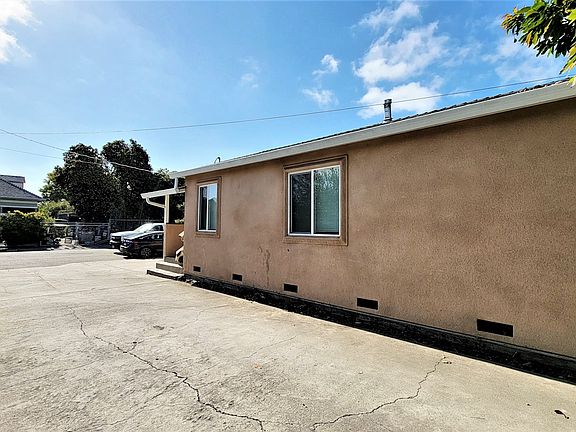2nd image of 22695 Sonoma St