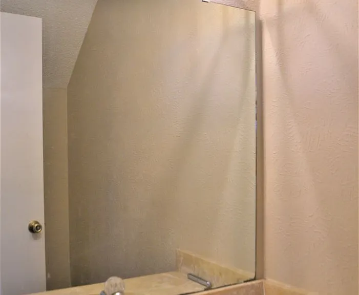 1251 Dallas Dr — Photo 5