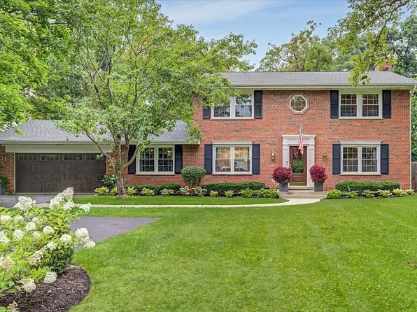 322 Greenwood Ave, Lake Forest, IL 60045
