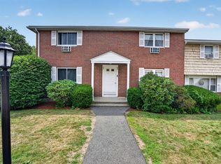 54 Kingston St #54, North Andover, MA 01845