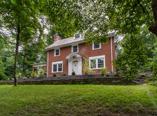 140 Hewett Rd, Wyncote, PA 19095