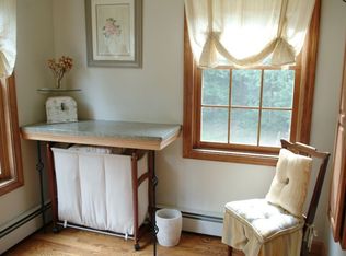 11 W Woods Dr, Clinton, CT 06413