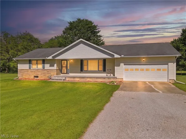 904 Lenox New Lyme Rd, Jefferson, OH 44047