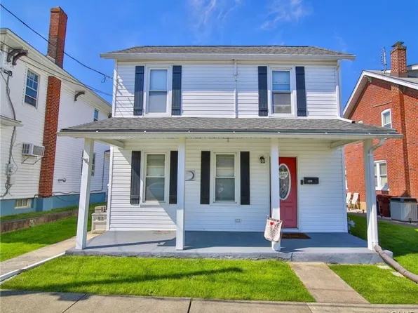 2210 2nd Ave, Whitehall, PA 18052