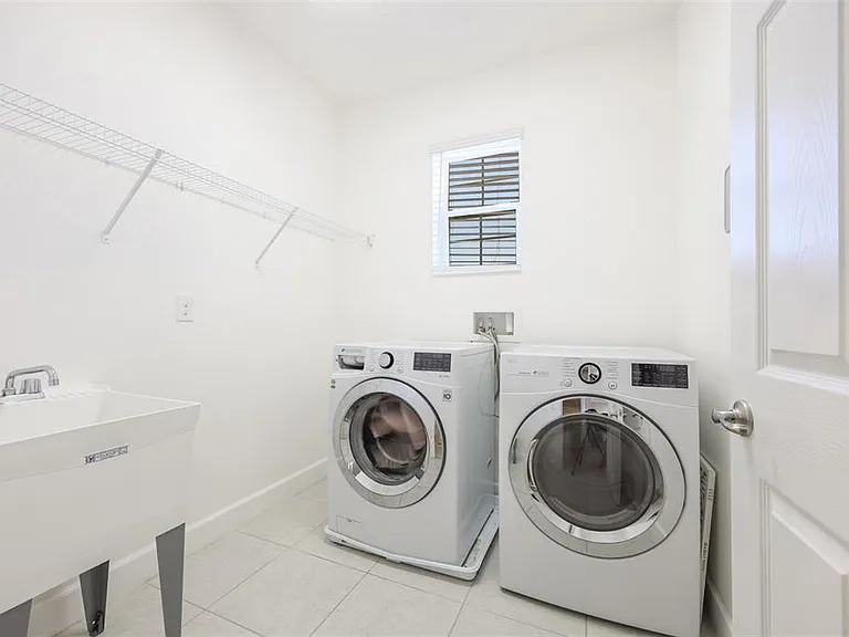 6207 Voyagers Pl — Photo 25