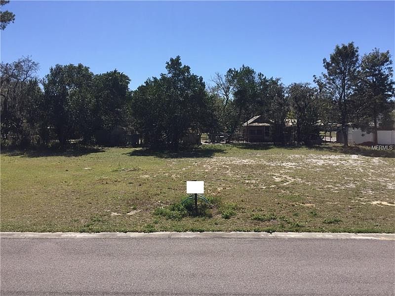 1st image of 3215 Spooner Dr