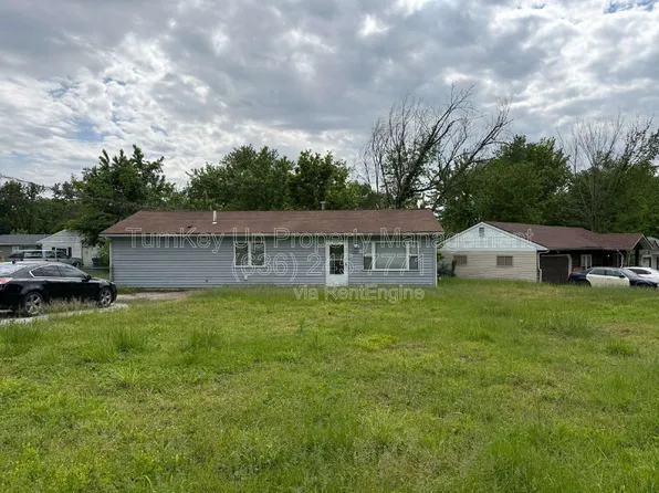 1202 Laredo Ave, Saint Louis, MO 63138