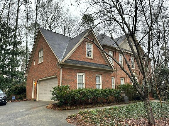 3rd image of 297 Mossy Way NW