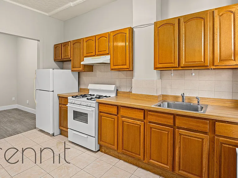 60-85 54th St #1L — Photo 6