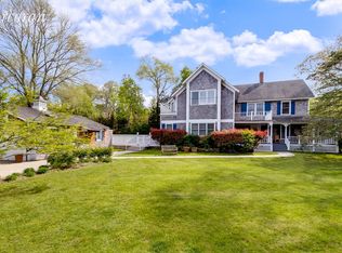 16 Hempstead St, Sag Harbor, NY 11963