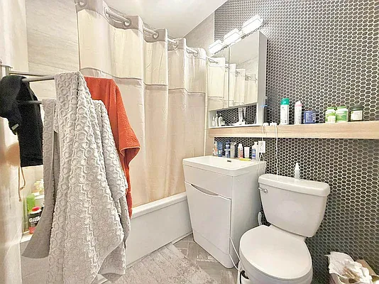 Rented by Doorway NYC, LLC | media 5