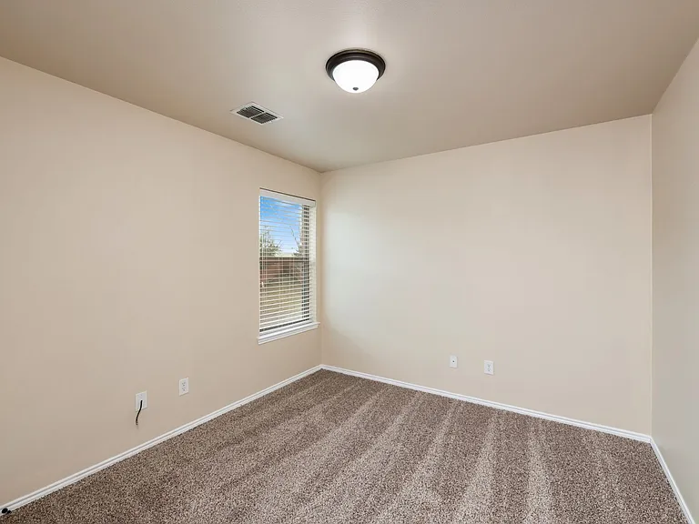 382 Armstrong Ln — Photo 24