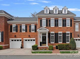 6521 Wakehurst Rd, Charlotte, NC 28226