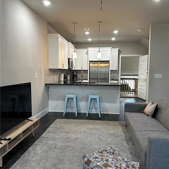 2164 Million Ln — Photo 4