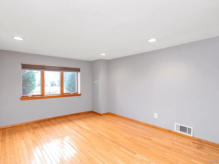 5 Glenbrook Rd — Photo 9