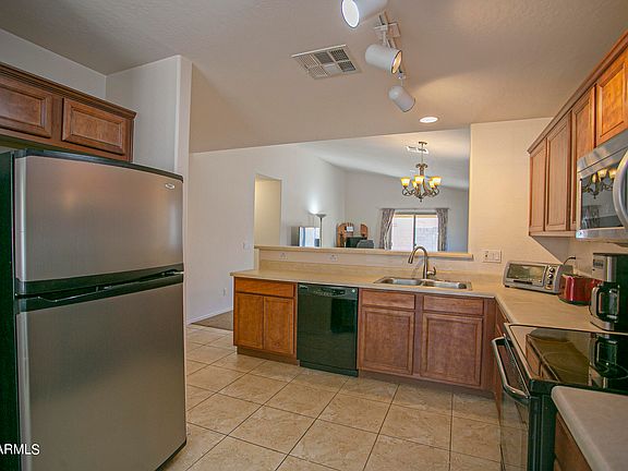 5th image of 16755 W SHERMAN Street