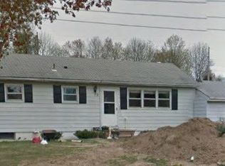 2 Elk Rd, Hopewell Junction, NY 12533