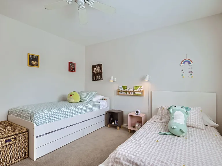 2524 Lexington St — Photo 19