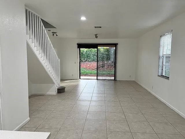 4150 Forest Dr — Photo 3
