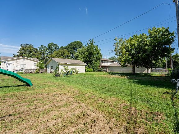 5th image of 3009 Hendricks Blvd #3015