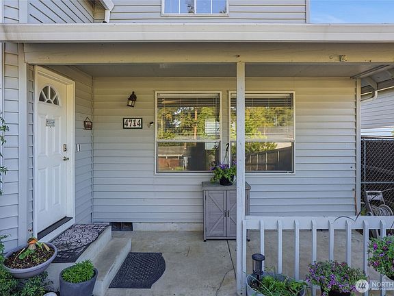 3rd image of 4714 NW Division Avenue