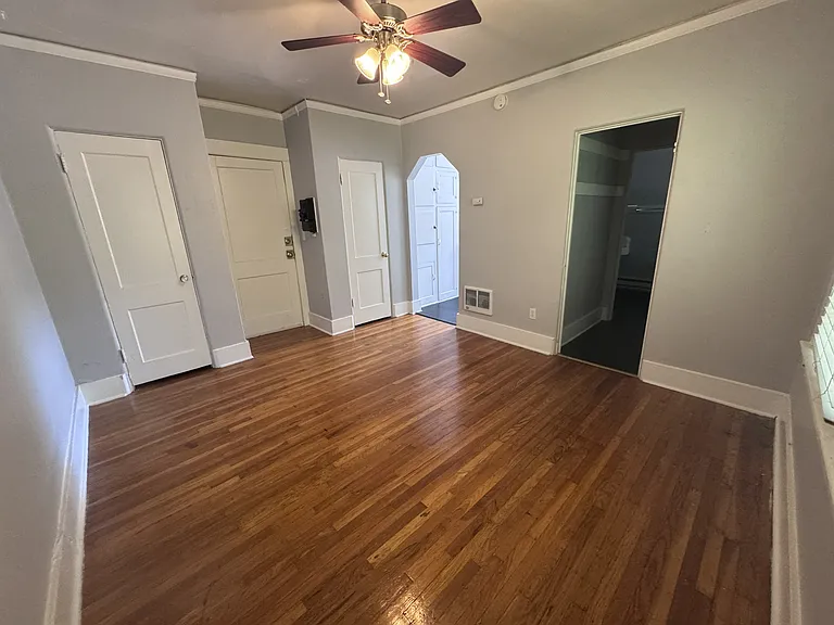 Nordel Apartments — Photo 20