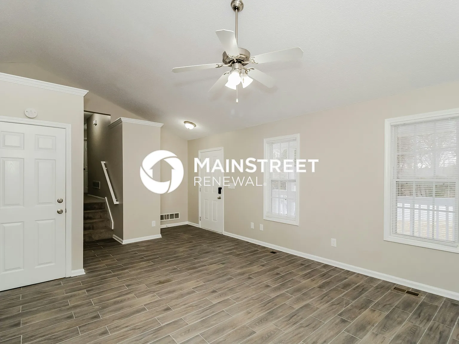 47 Spencer Ct — Photo 3