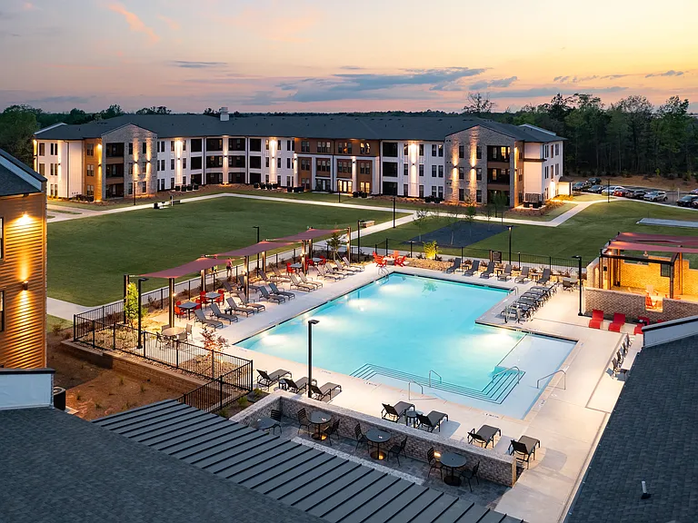 Station 75 Apartments at McDonough — Photo 37