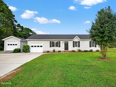 201 Mesquite Drive, Hubert, NC, 28539