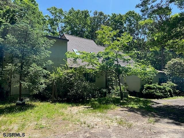 2nd image of 172 Asbury Rd