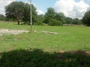 5535 SE 65th St, Center Hill, FL 33514